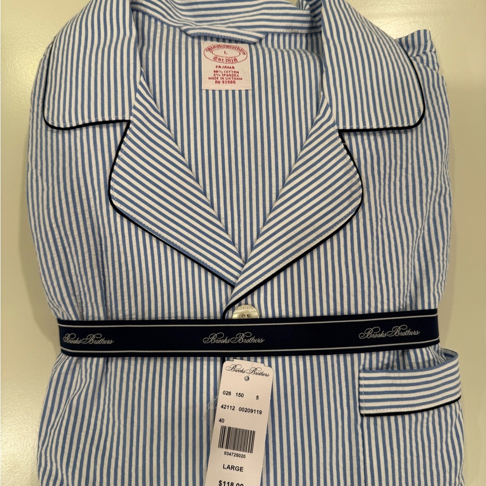 Brooks Brothers Men’s Striped Pajama Set